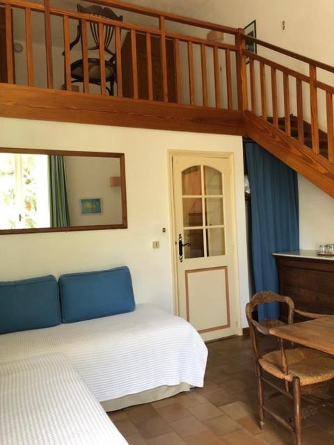 Le Manoir De Port-Cros Hotel Exterior photo