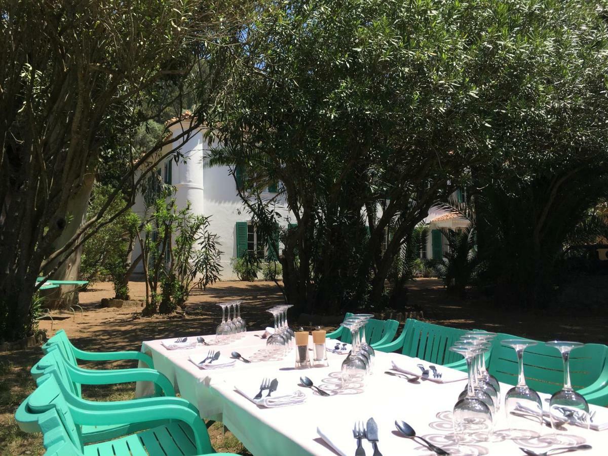 Le Manoir De Port-Cros Hotel Exterior photo